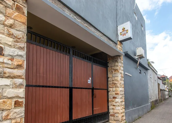 Oyo 401 The Frog Hotel Sanur