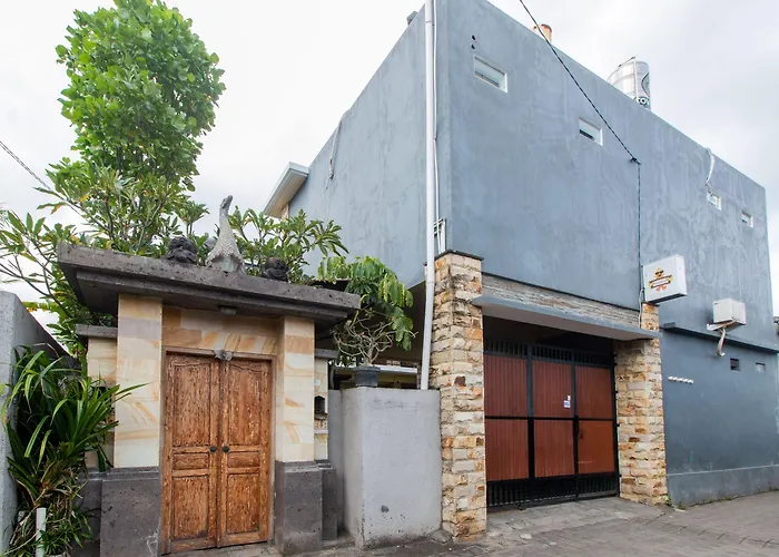 Hotel Oyo 401 The Frog Sanur